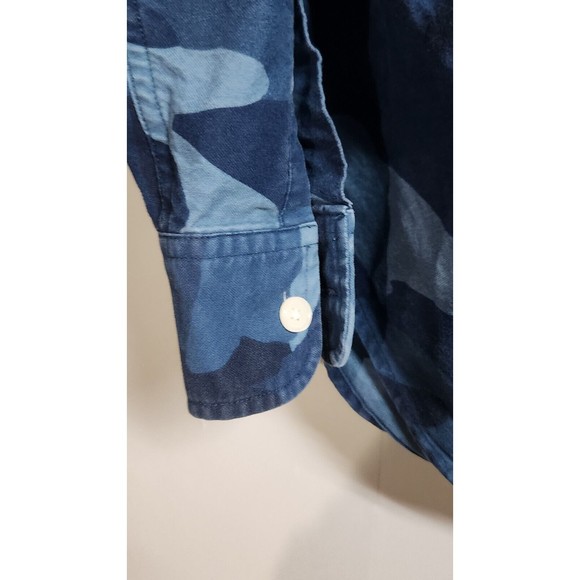 Abercrombie & Fitch  Small Blue Camouflage Long Sleeve Collared Shirt - Picture 4 of 6
